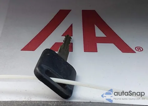 2014 Nissan Rogue Select S z USA, uszkodzony, nr VIN JN8AS5MT5EW609237